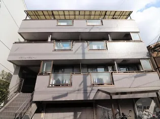 グラシュジュール【2階】の外観