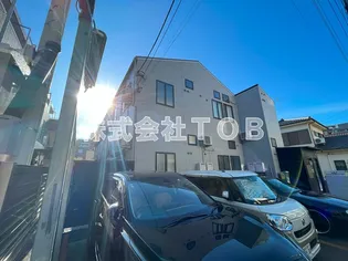 カトルセゾン調布【2階】の外観