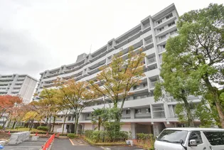 UR醍醐石田【4階】の外観