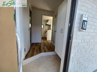 MAHALO【2階】の玄関