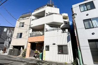 ファミールマツイの画像