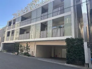 東京都港区西麻布4【マンション】の外観