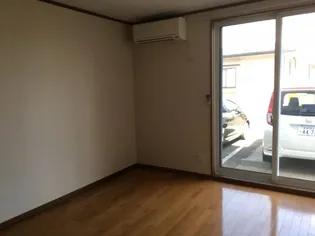 Green【1階】の居間