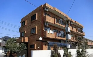 ロイヤル貴【3階】の外観