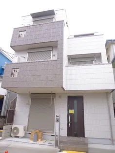 メゾン ド スクエア【2階】の外観