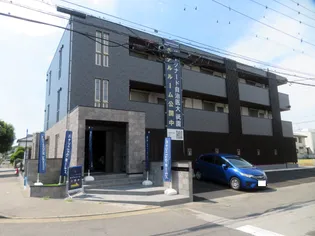 オデスビエント医大前【3階】の外観