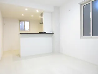 コートM【1階】の居間