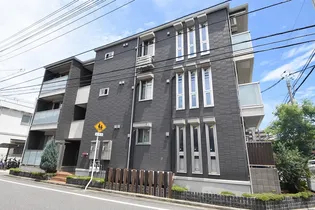 GRANDEARCHEの画像