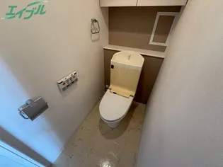 ローレルタワーシュロア四日市【15階】の内装