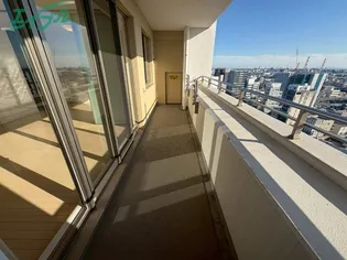 ローレルタワーシュロア四日市【15階】の内装