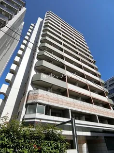 ガーラ・ステーション新宿御苑前【7階】の外観