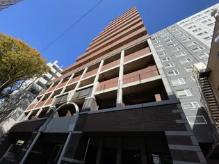 東京都杉並区下高井戸2【マンション】の外観