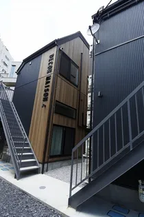 Decor Maison中目黒【1階】の外観