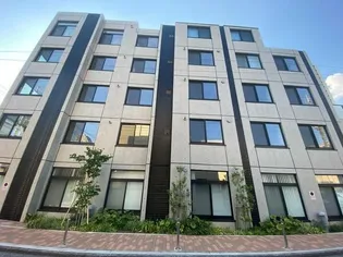 東京都品川区東大井4【マンション】の外観