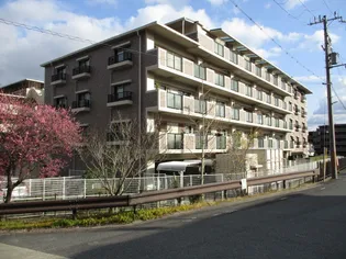 チサンマンション斑鳩1番館【5階】の外観