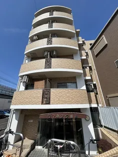 ロマネスク姫島【3階】の外観