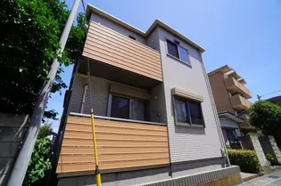 グリシナ【2階】の外観