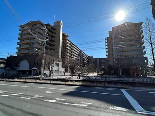 ファミールガーデン二条駅前の画像