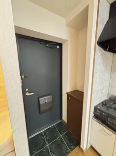 エストゥディオKATO【3階】の玄関