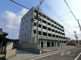 フリューゲル年見の画像