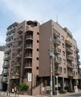 メゾンダーバンの画像