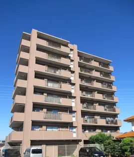 クリオ河辺の画像