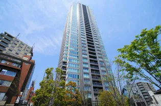 東京都港区六本木3【マンション】の外観