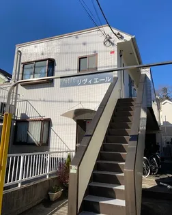 プティリビエール【2階】の外観