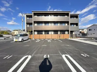 高知県高知市神田【マンション】の外観