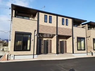 広島県福山市新市町大字新市【アパート】の外観