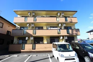 イデアル佐藤【3階】の外観