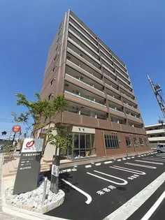 岡山県岡山市北区昭和町【マンション】の外観