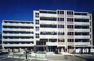 東京都新宿区西落合3【マンション】の外観