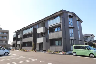 サンク カルティエの画像