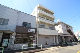 ヤマダビル【4階】の外観