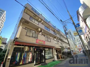 東京都小金井市本町5【マンション】の外観