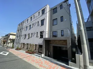 ジェノヴィア新大塚【1階】の外観