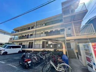 ビューハイム西村【1階】の外観