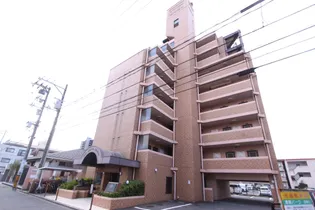 ライオンズマンション空港通り【7階】の外観