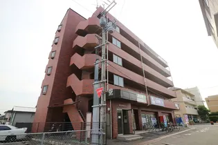 総社駅前ビル【2階】の外観