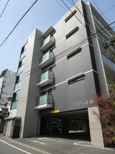 リリー青山【4階】の外観