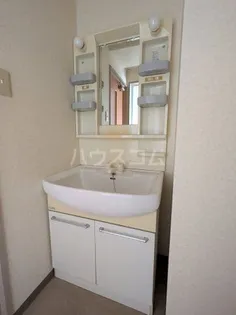 グランスクエア赤塚【5階】の内装