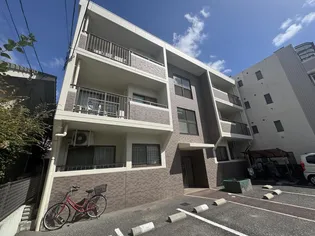 レジデンスメイ【1階】の外観