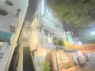 ホワイトマンション【3階】の外観