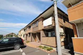 ウィステリア ブルーム B【1階】の外観