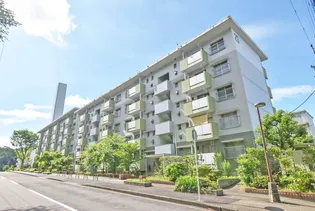 UR緑苑東【1階】の外観