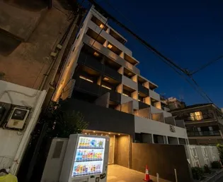 東京都新宿区改代町【マンション】の外観