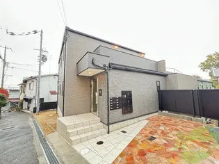 サンビルダープラス高羽ガーデン【1階】の外観