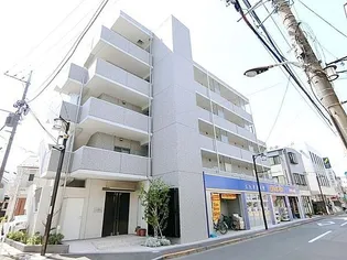 レヴォの画像