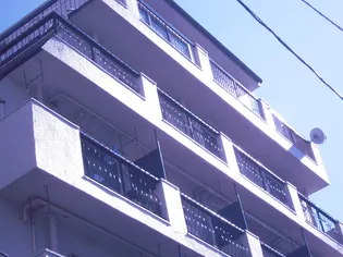 東京都新宿区新宿5【マンション】の外観